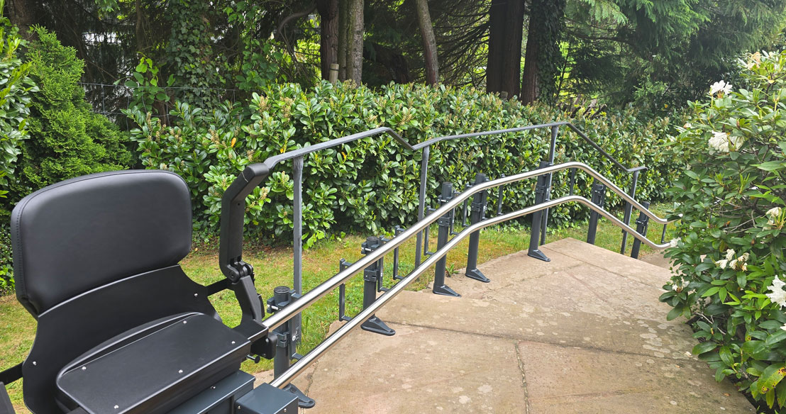 Projekte Wohnhaus Schwäbisch Gmünd – Barrierefreier Außenzugang mit Treppenlift